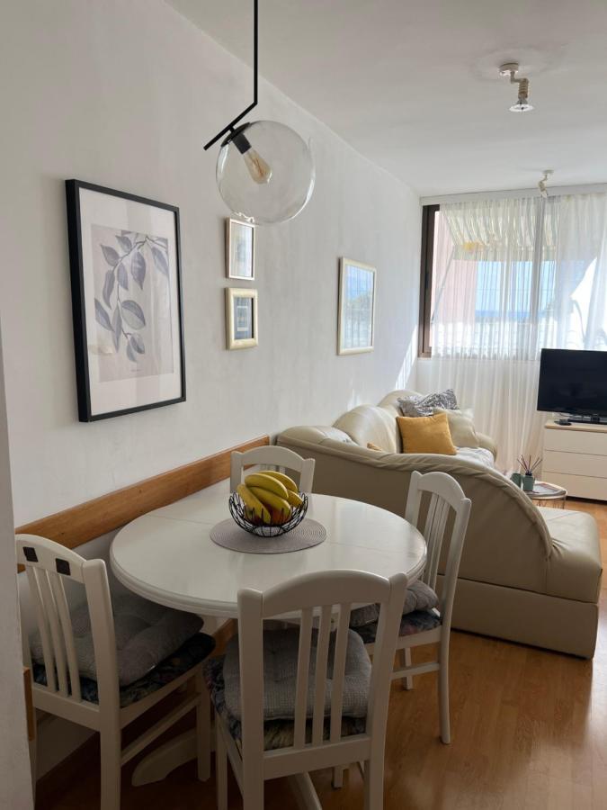 Center Twiggy Apartma Makarska