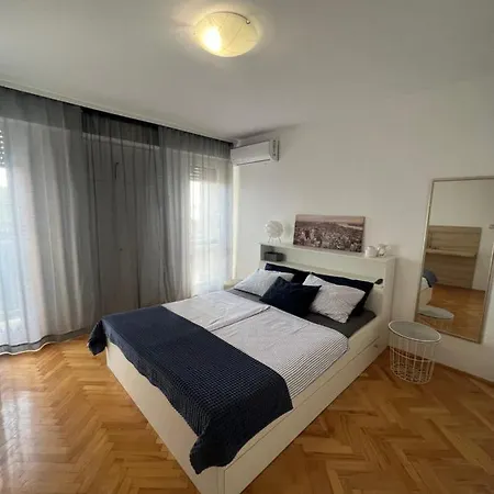 City Center Apartment Twiggy Makarska Exterior photo